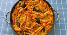 Paella valenciana